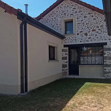 Semesterbostad Maison Au Calme A La Campagne House