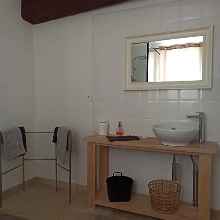 Maison Au Calme A La Campagne House Semesterbostad Perigny-la-Rose