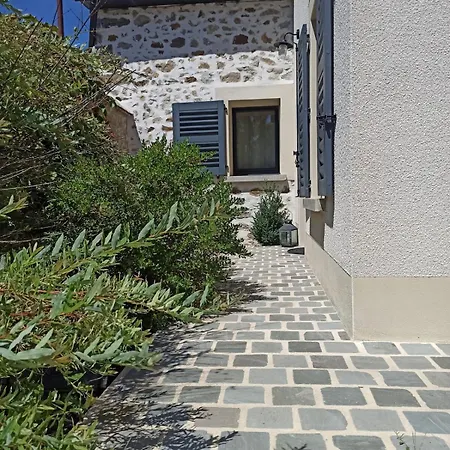 Maison Au Calme A La Campagne House *